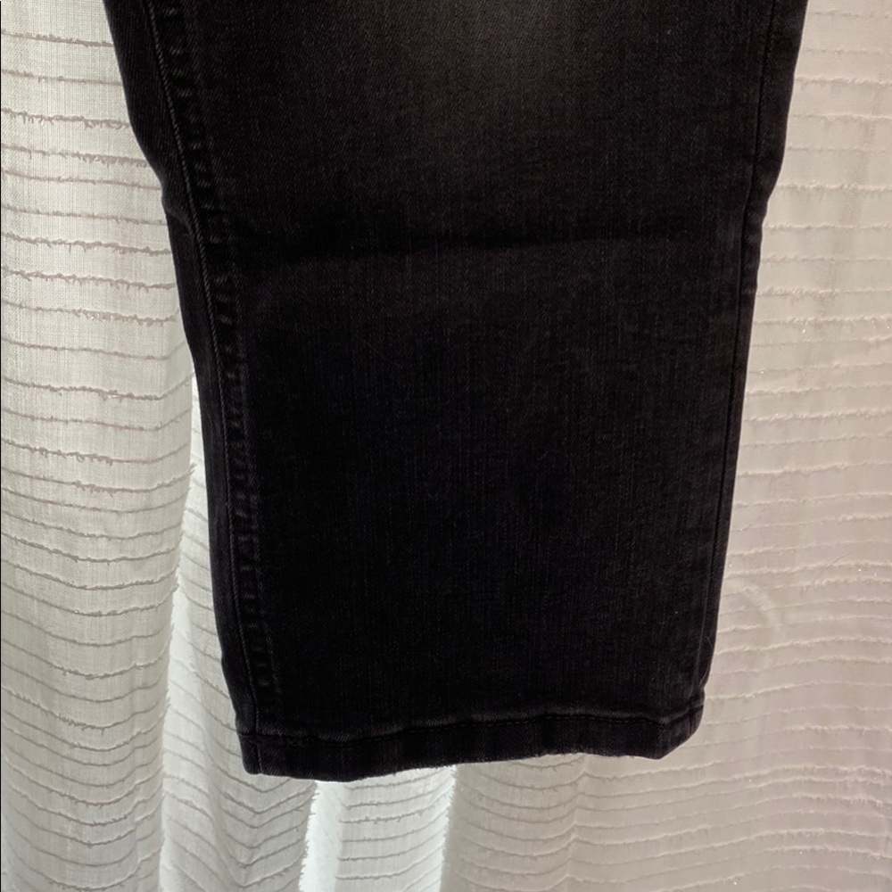 Maurices Black Cropped Jeans - Picture 9 of 14